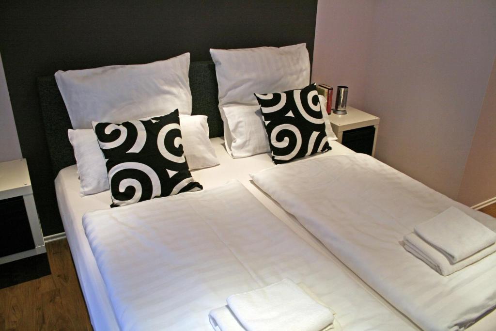 Haus Elisabeth Hotel Bad Salzungen Ngoại thất bức ảnh