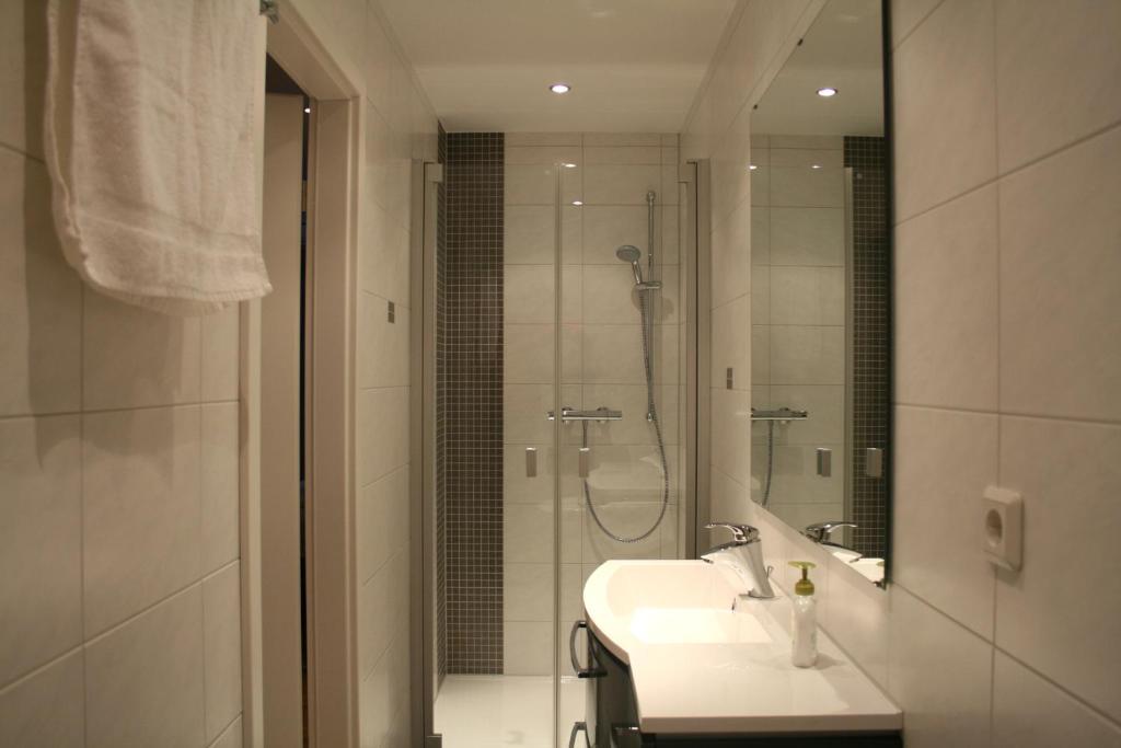 Haus Elisabeth Hotel Bad Salzungen Phòng bức ảnh